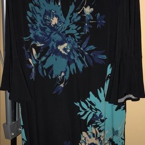 Roz & Ali knee length dress, ruffle sleeve, size 1x, back zip